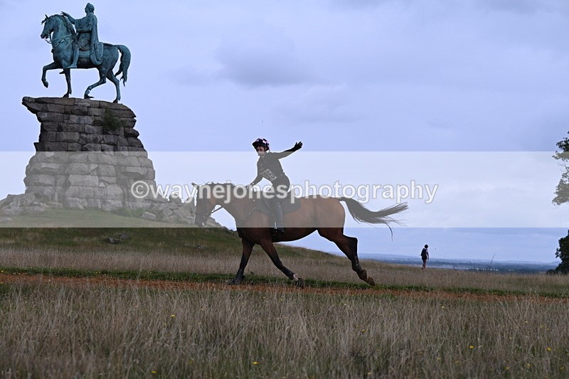 DSC_8203 - Time at Statue 13:52 to 14:33