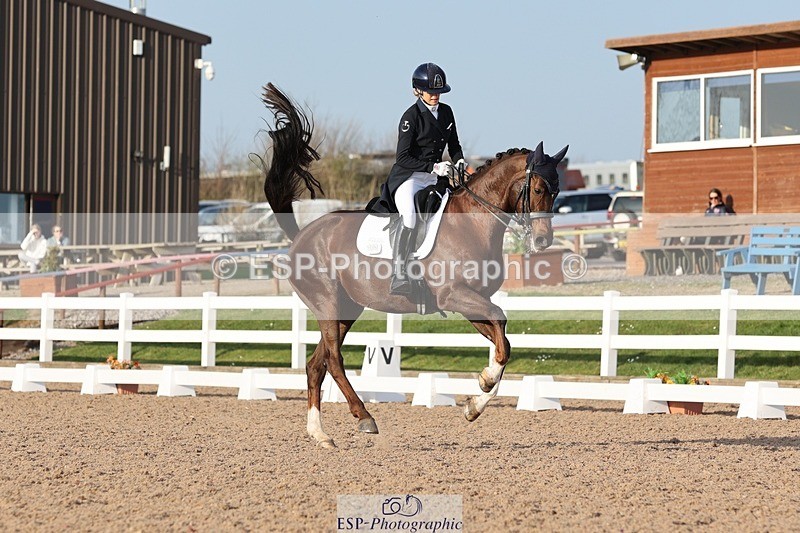 250404-180856-08222 - 131-Francesca.Cawley-Dame.Blanche