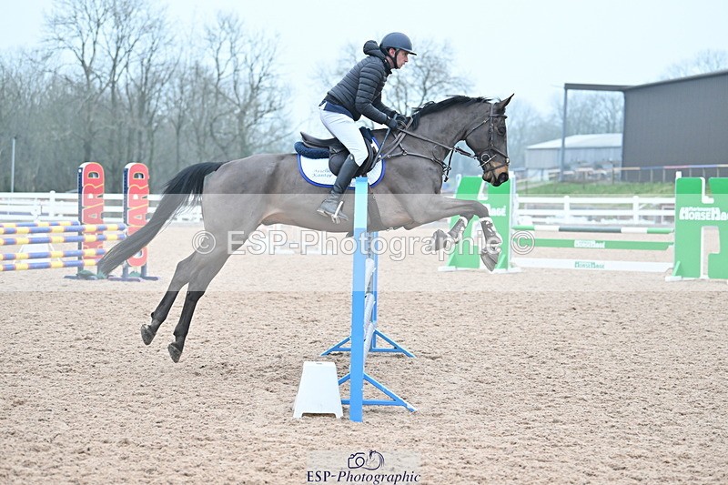 240113A-095422-01575 - Cls 9 British Novice and 90cm Open