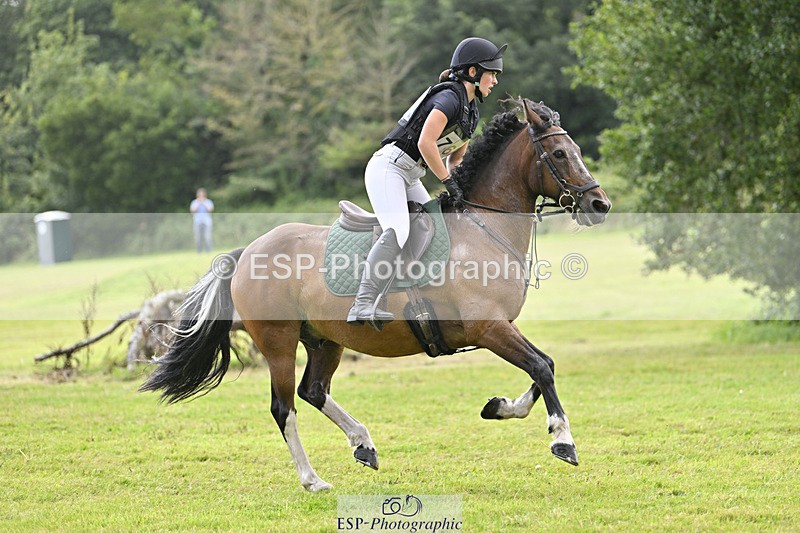 240825X-153128-35460 - 80cm XC 14.30 to 15.30