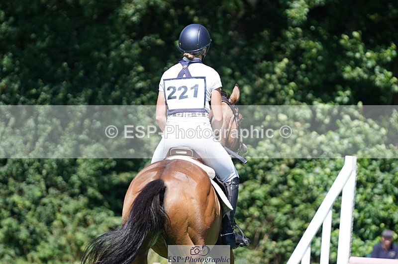 240811A-134946-04080 - 221-