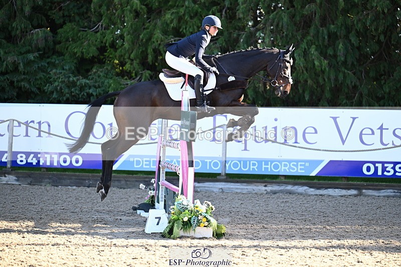 251024A-111054-06722 - B-163-Molly.Grew