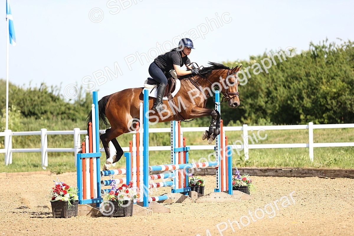 SBM_003437 - Class 8 - Clear Round