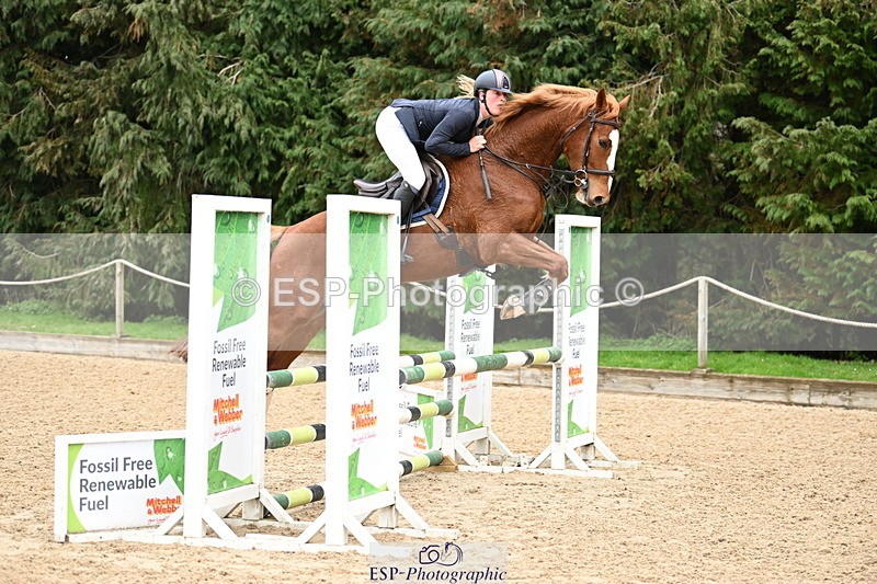 250322A-092313-01985 - Cls 17 Brit Nov & 90 Open