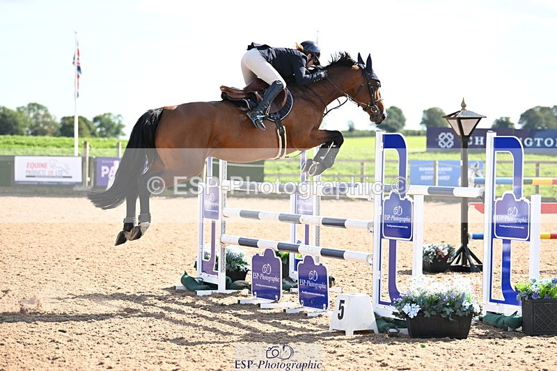 240913A-150805-05011 - Cls 17 National 1.30m Open