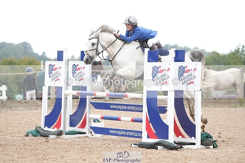 250920-123029-01278 - Cls 10 Pony Foxhunter and 1.10m