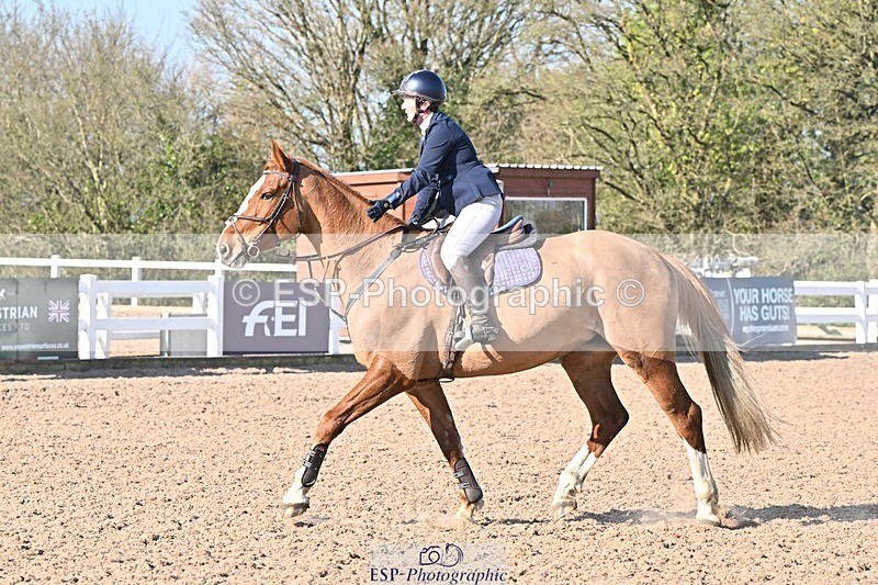 250409-093013-00005 - Clear round, Brit Nov & 90 open