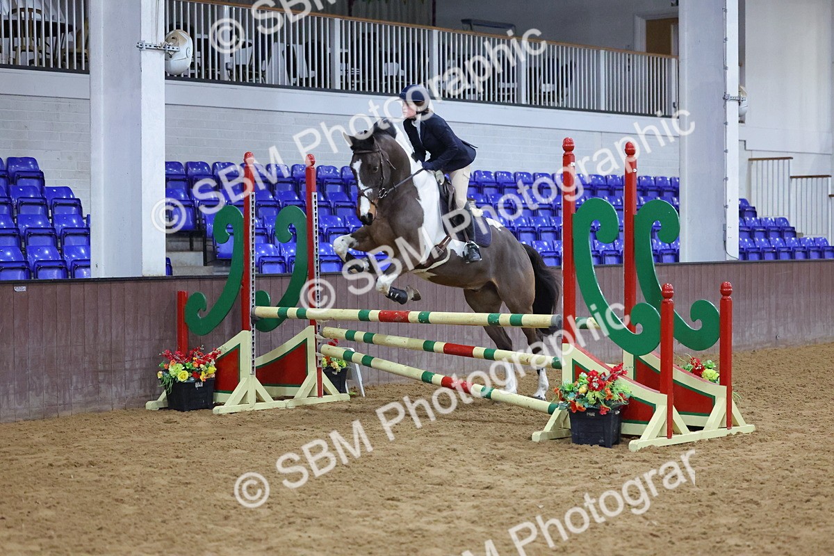 SBM_000911 - Class 13 - Equissage Pulse Senior British Novice/ 90cm Open - First Round (0.90m)