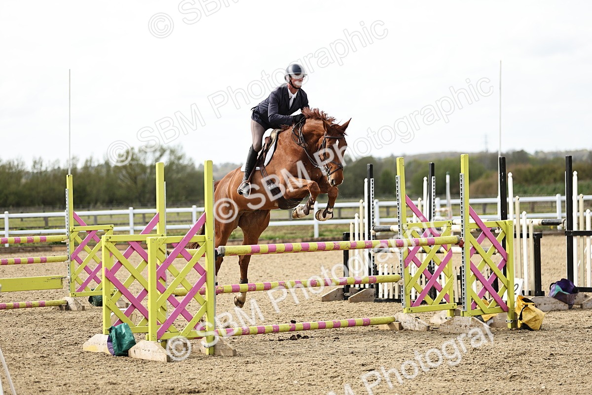 SBM_001389 - Class 4 - Senior Newcomers - 1.10m