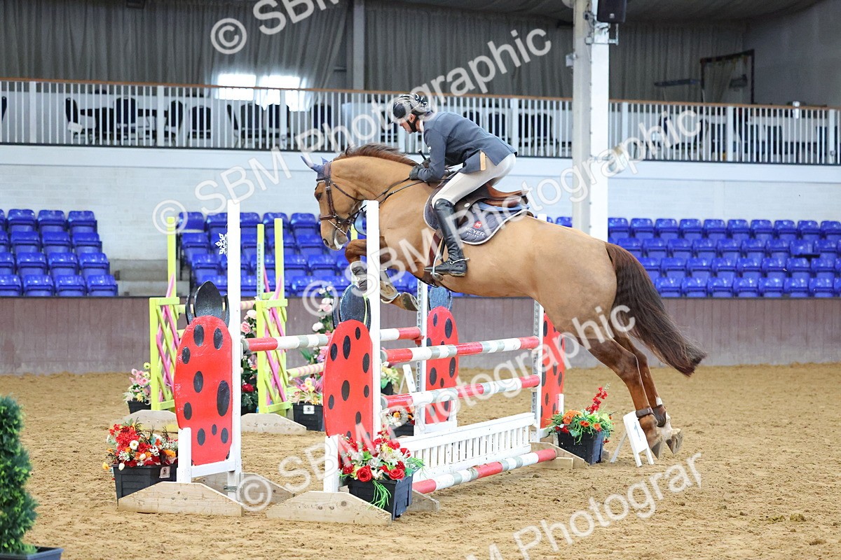 SBM_003200 - Class 15 - Senior Newcomers 1.10m