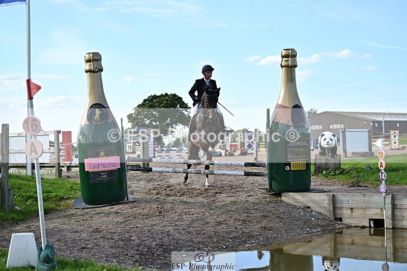 240913A-170808-05594 - Cls 19 Snr 1m Open Speed Derby