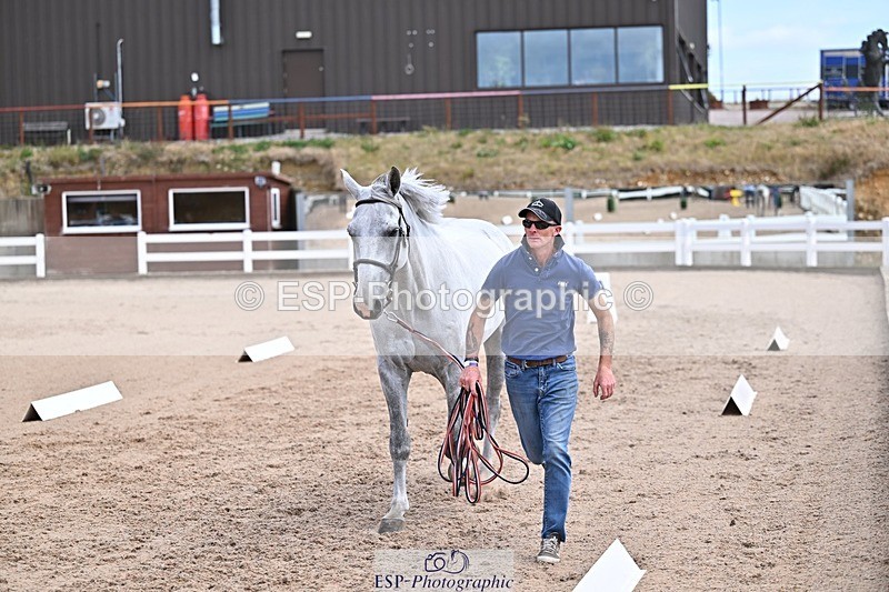 250716-131218-00398 - Trot Up 12.30 to 1.30