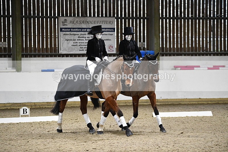 WJ5_9676 - Time 13:04 to 13:41 Fancy Dress DTM