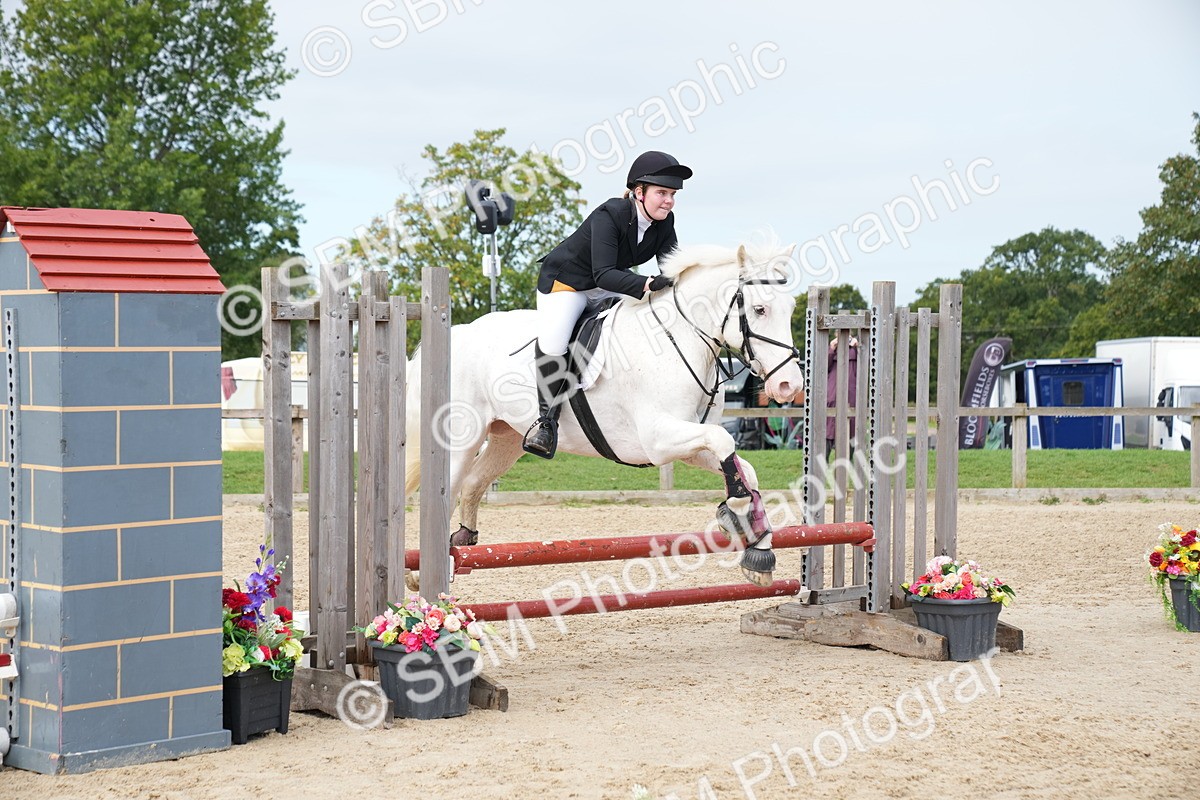 SBM_03336 - J55 - Clear Round 60cm