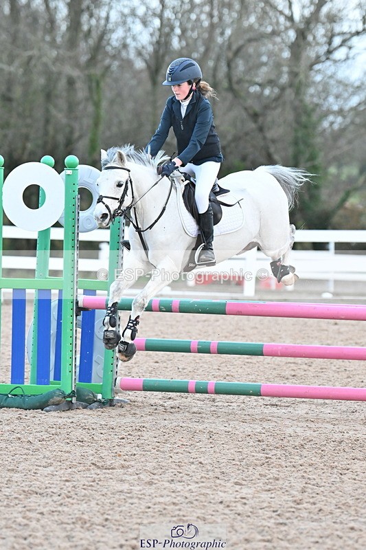 231119A-083928-04171 - Sun Cls 2 British Novice & 80cm Open