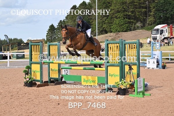 BPP_7468 - CLASS 15 FRI Senior 1.05m Open