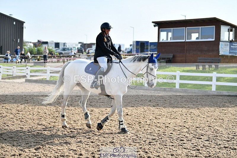 240511A-084258-10617 - Cls 27 85cm National Am Quali