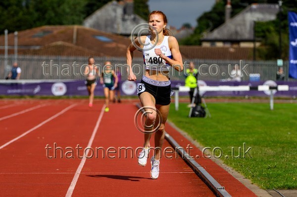 Nat26SUN-928754 - Track Female