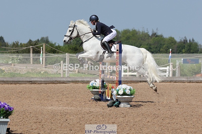 250503-121423-00984 - Cls 9 Pony Foxhunter and 1.10m Open
