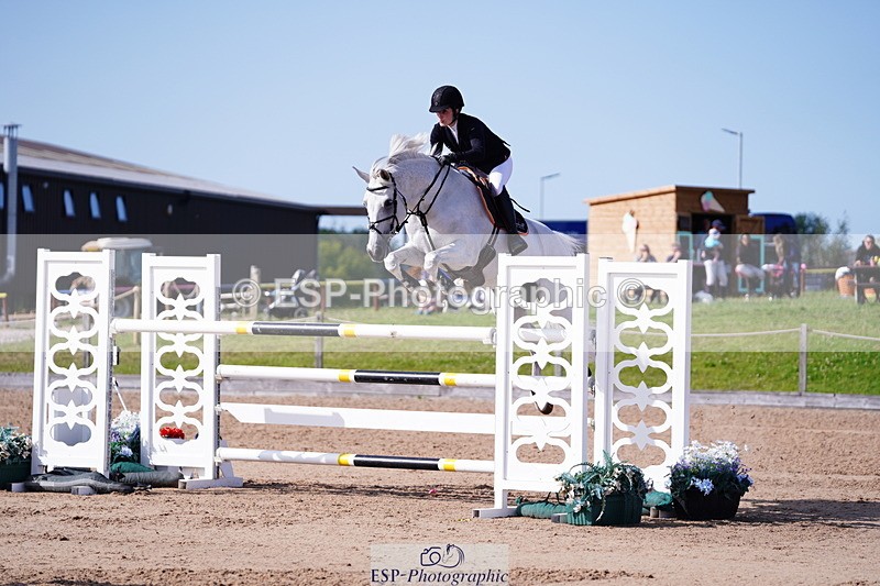 240803A-165412-09408 - Cls 33 National 1.40m Open