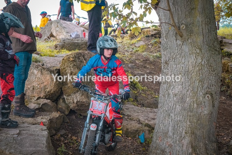 DSCF0484 - Ripon MC Trial 27/09- kids
