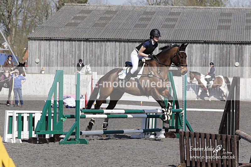 _EST0985 - Bourne Valley Riding Club Winter Showjumping 27/03/22