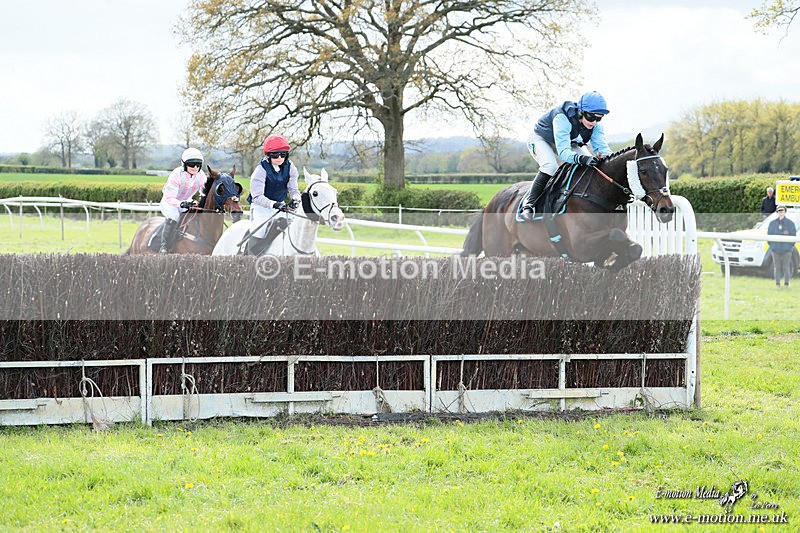 PtP 180426 815 - Worcestershire Hunt PtP Chaddesley Corbett 18/04/26