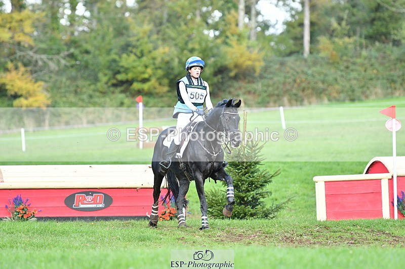 251025A-141405-21165 - G-505-Sarah.Amos