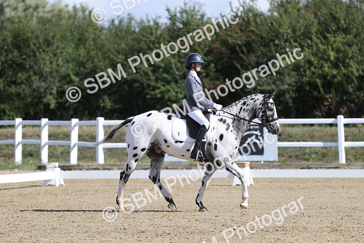 SBM_001195 - Class 2 - Intro 4 Champs - 9.44-10.38