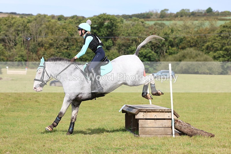 3E7A6428 - Class 1: Trebudannon Open: Pheasant Feeder
