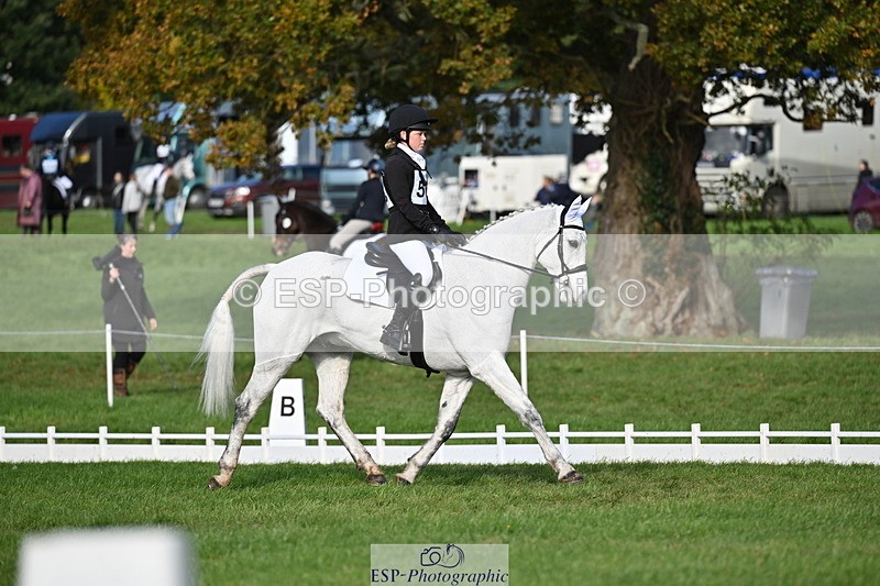 251024A-114232-09733 - G-565-Katie.Maddox