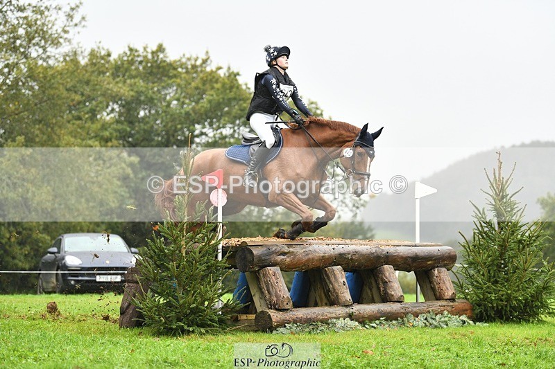 231021-104454-14203 - 643-MIH.TOPGUN-Ellie.Nicholson-SC+XC