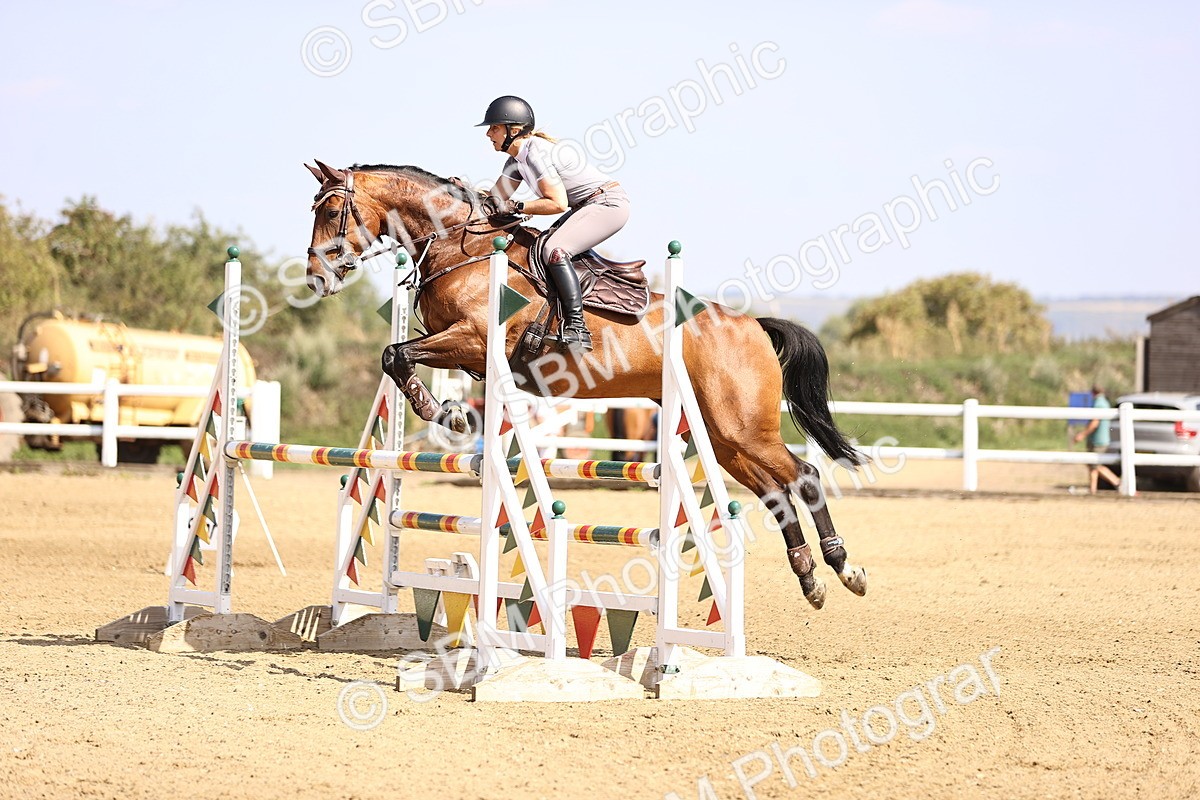 SBM_006905 - Class 13 - Senior Newcomers - 1.10m