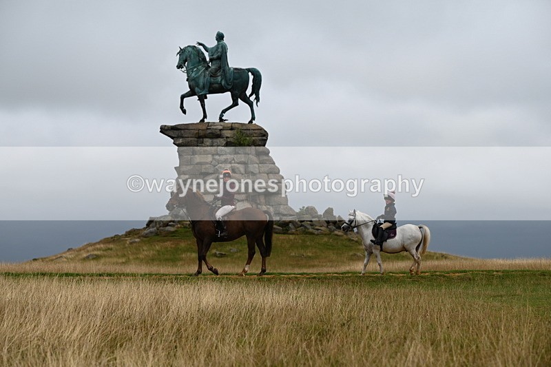 DSC_0219 - Time at Statue 09:51 to 10:54