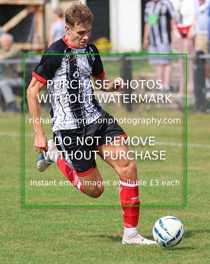 533A5644 - Kendal Town vs Steeton (15/8/26)