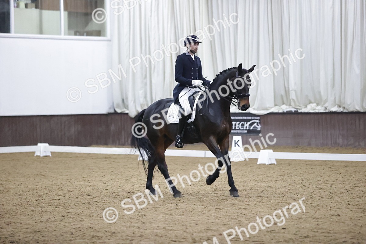 SBM_009077 - Class 16-17-19-21 - ADV 101-FEI PSG-FEI INT I-GP