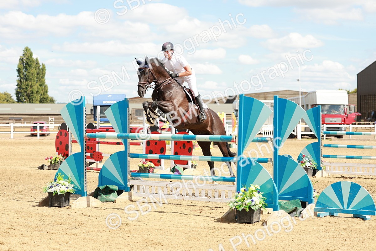 SBM_020440 - Class 22 - National 1.30m Open