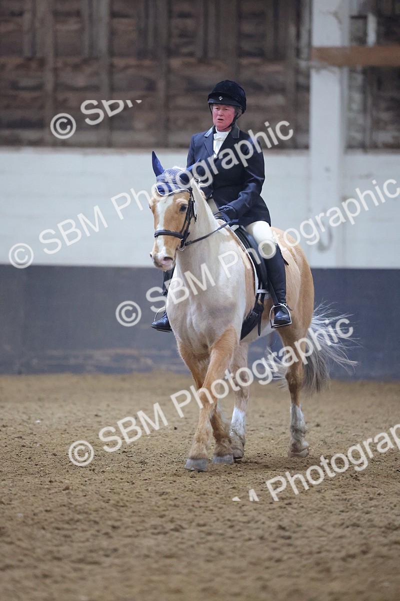 SBM_003122 - Class 9-10 - MQ U21 Open Novice 1