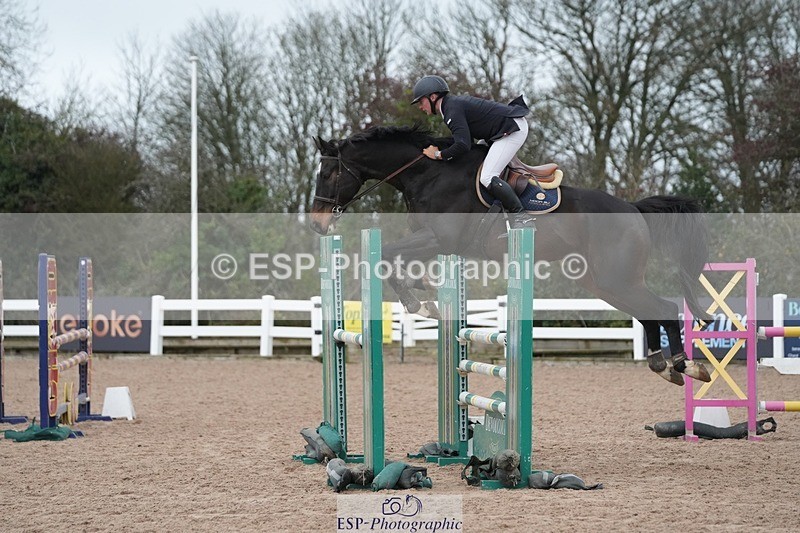 251109-114255-03610 - Cls 20 Newcomers and 1.10m Open