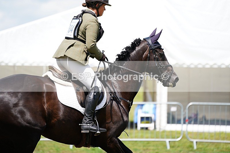 240630X-134854-8593 - 504-Lizzie_Luxton-ON_TOP_II