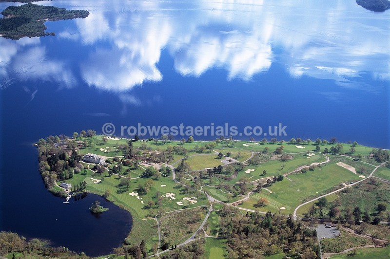 A00324C Loch Lomond Golf Course by Rossdhu House on Loch Lomond in 200 - Settlements, infrastructure and attractions