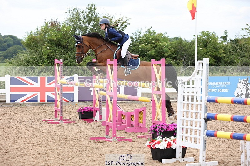 240630A-152514-14721 - Cls 33 Foxhunter and 1.10m Open