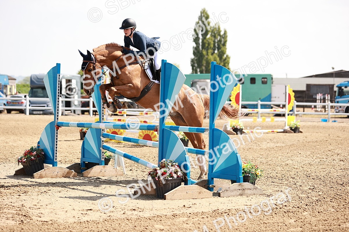  - Class 23 - Senior 1.05m