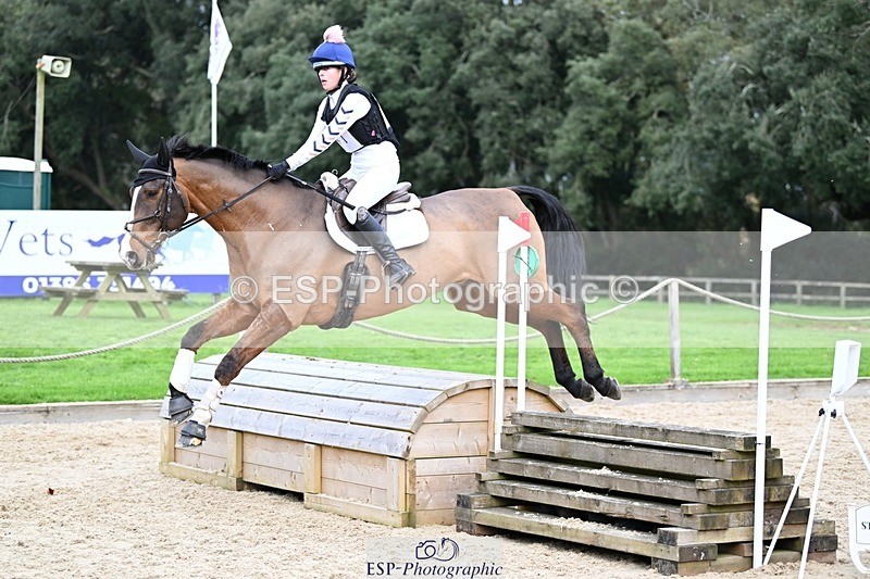 241117-135536-04345 - Cls 3 90-95cm 13.00 to 14.00