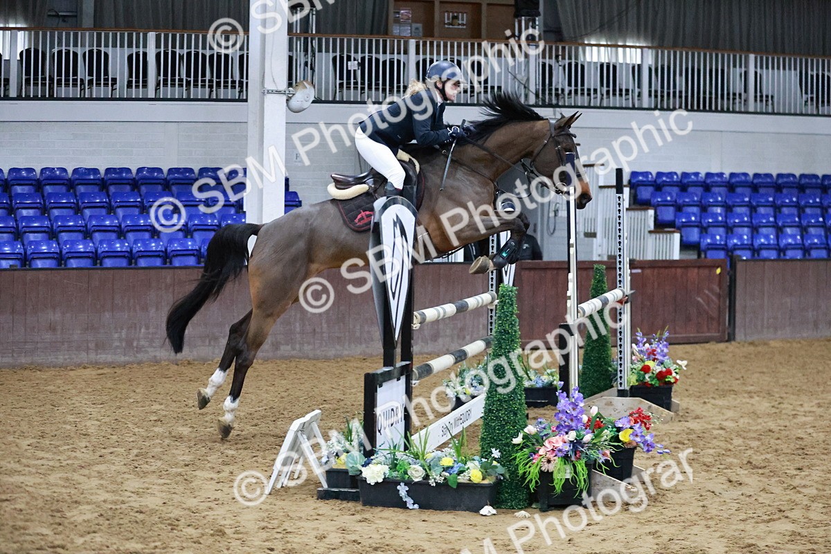 SBM_004597 - Class 17 - Senior Newcomers - 1.10m