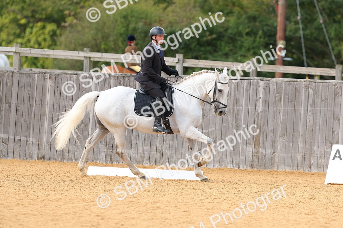 SBM_40864 - D18 - Grand Tour Championship - Novice 34
