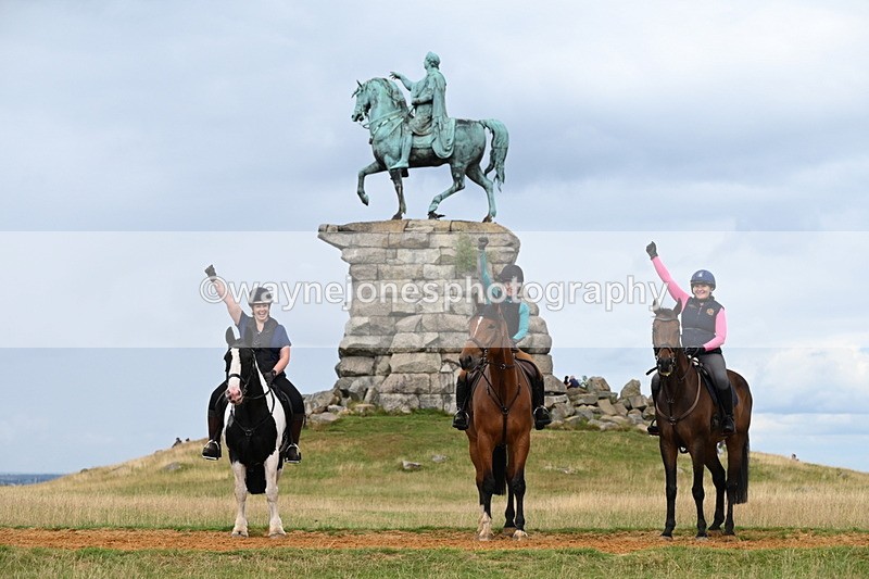 DSC_7870 - Time at Statue 13:16 to 13:52
