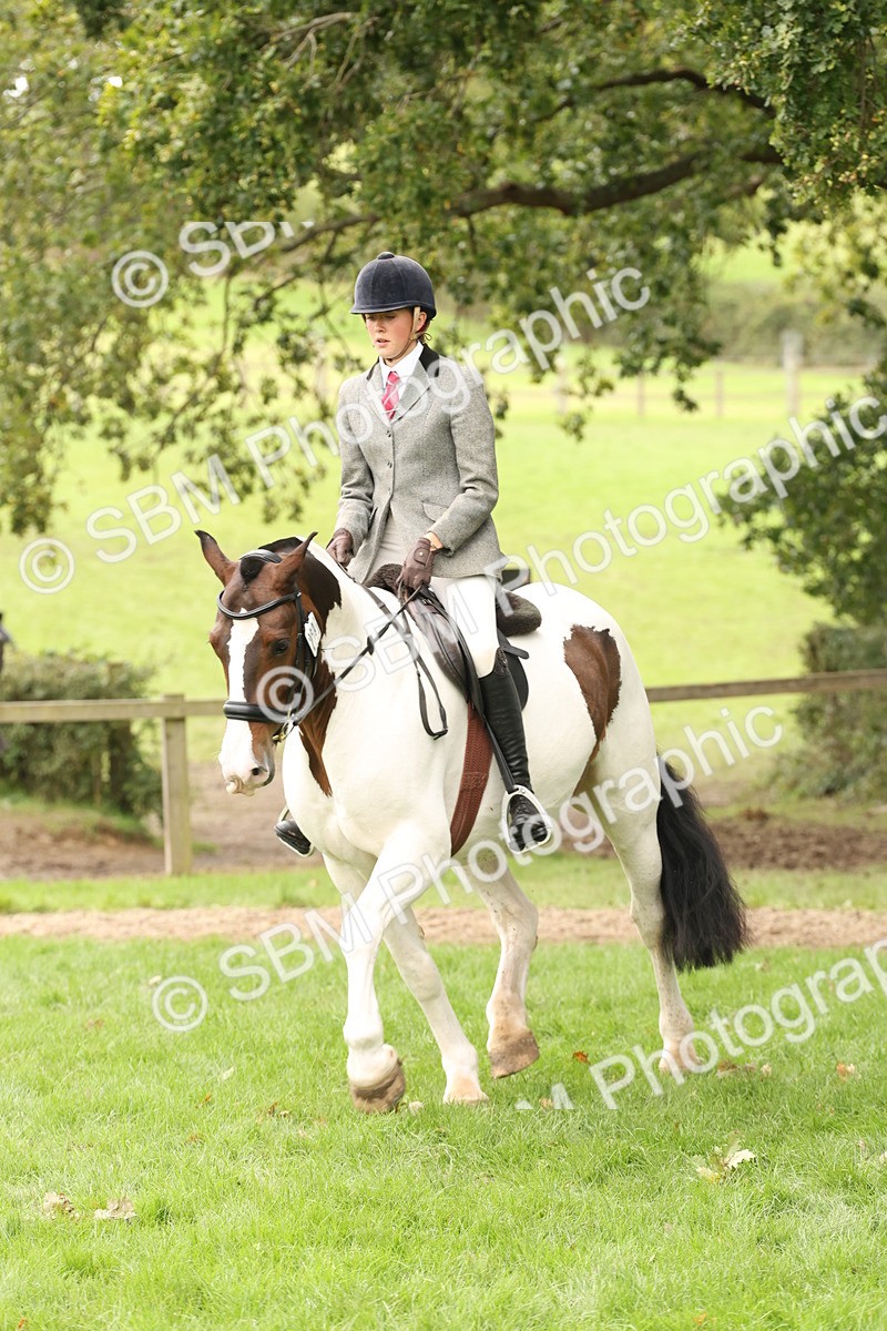 SBM_66320 - S66 - Hunter Ridden