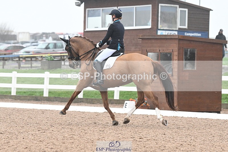 240217A-144346-03691 - 219-Jessica.Davies-Kadanz.II