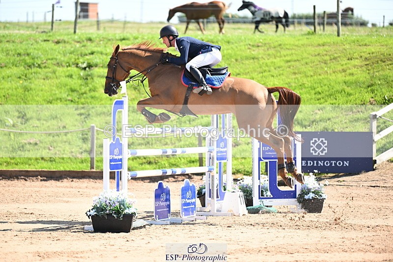 240718A-103714-04578 - Cls 1, 3 Star Small Tour 1.35m